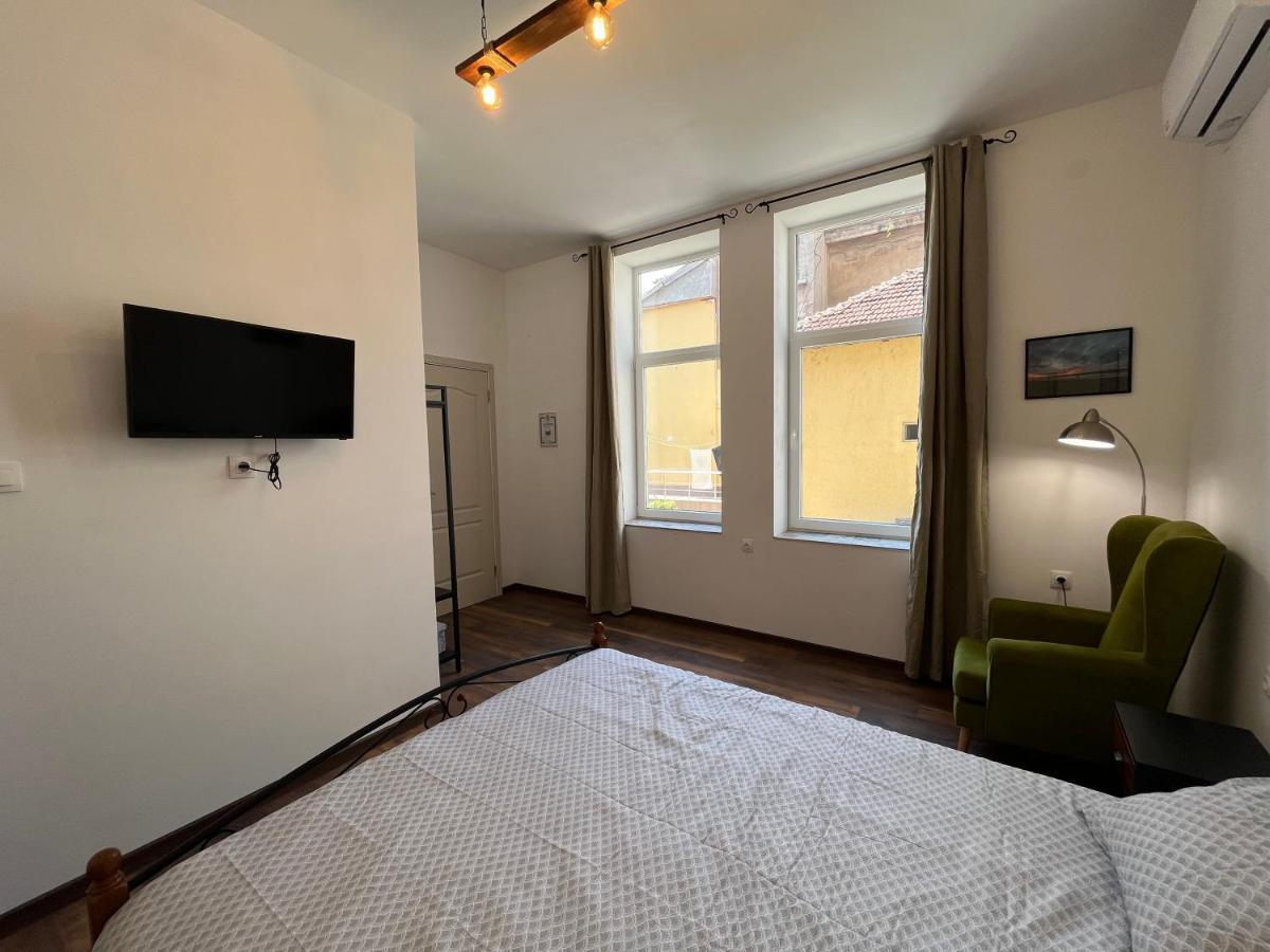 Prista Guest Rooms 루세 외부 사진