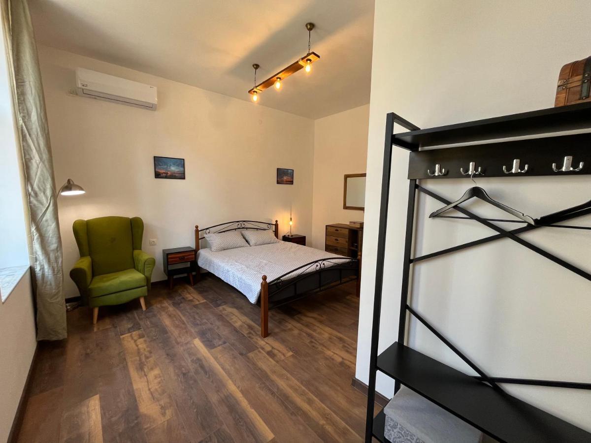 Prista Guest Rooms 루세 외부 사진